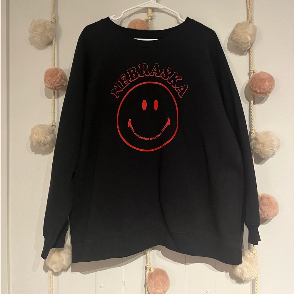 nebraska crew neck